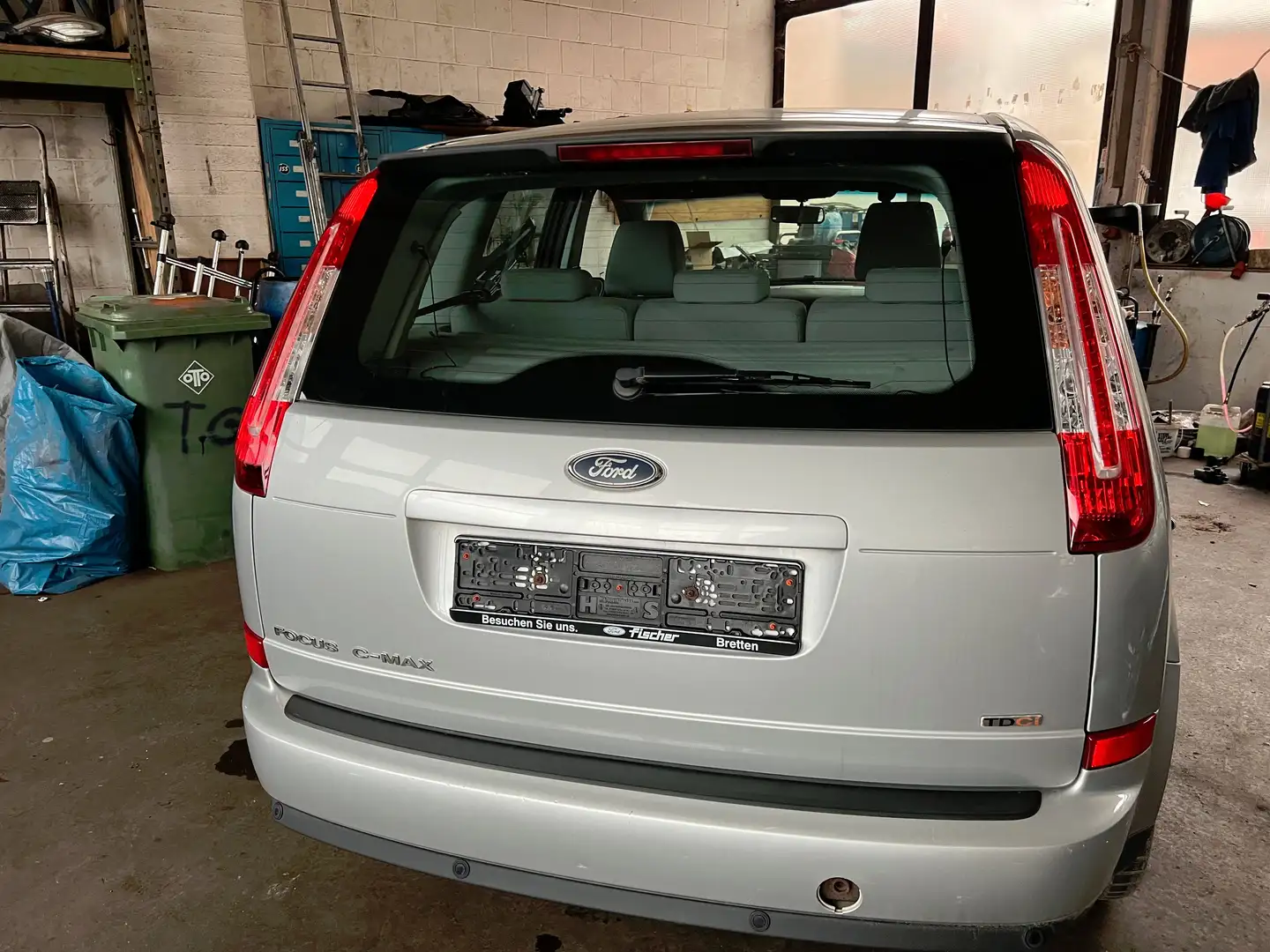 Ford Focus C-Max 1.6 TDCI  Automatic  Getriebe Defekt! siva - 2