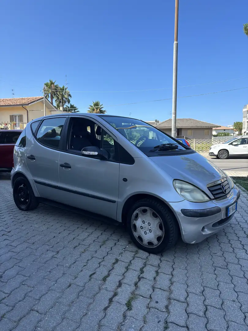 Mercedes-Benz A 170 cdi Elegance c/esp - 1