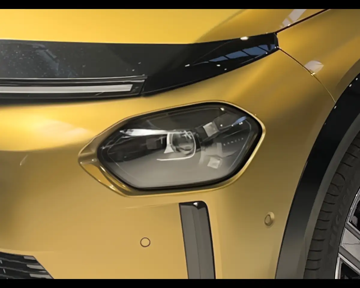Lancia Ypsilon 2024