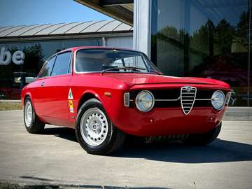 1300 Junior