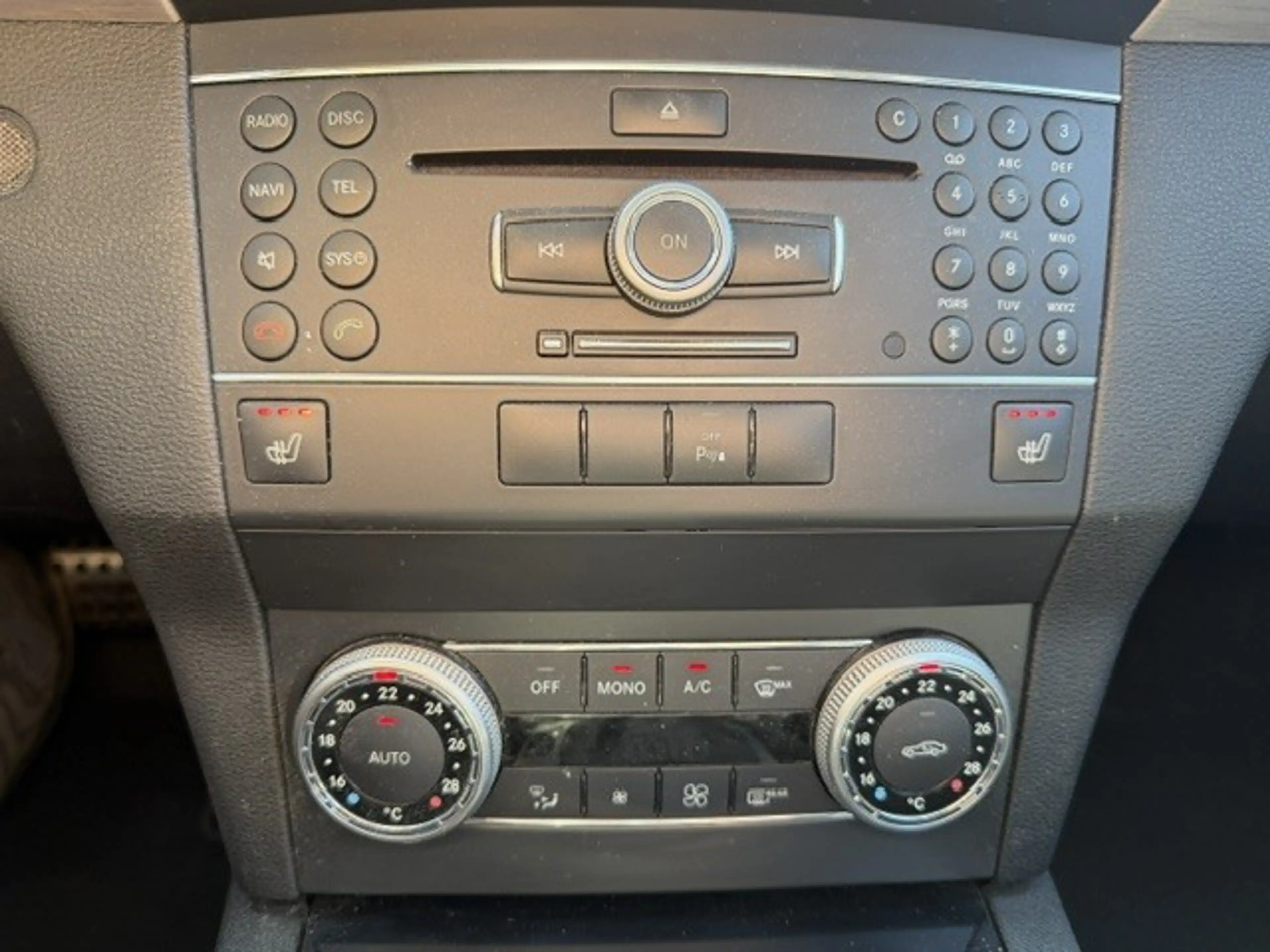 Mercedes-Benz GLK 350 CDI 4MATIC für Gewerbe+8xAluräder+Comand+Pano+Bi — photo 19