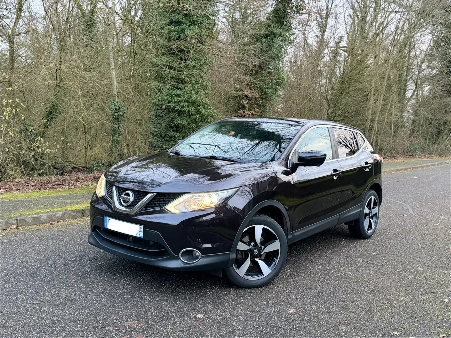 Nissan Qashqai 1.2 DIG-T 115 Stop/Start Connect Edition - 1