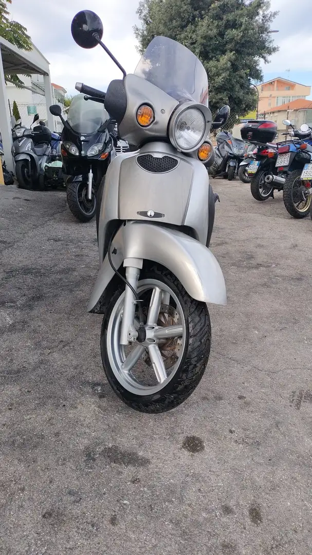 Aprilia Scarabeo Gt 200 - 1