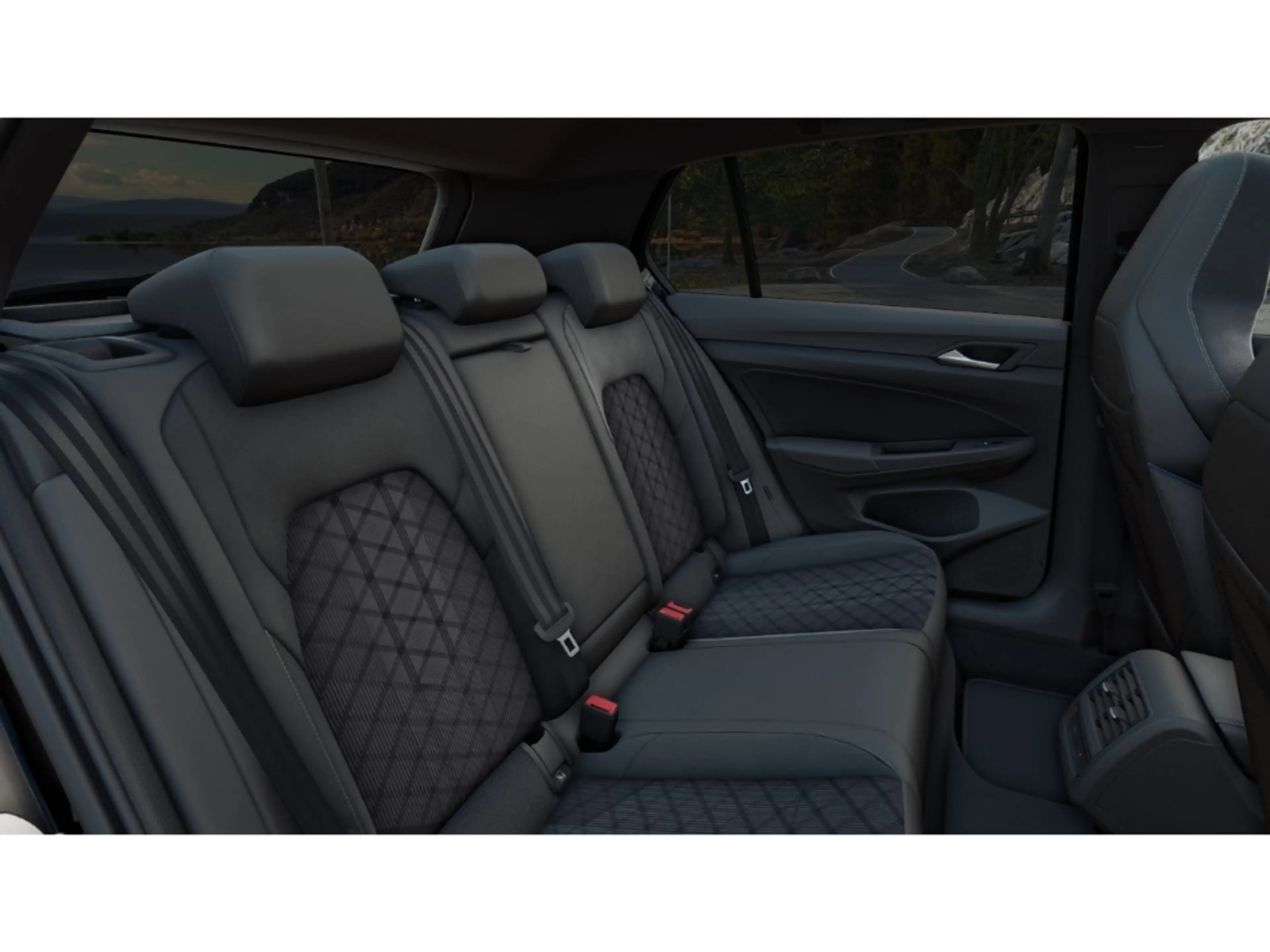 Volkswagen Golf R -Line 1.5 eTSI DSG Black Style IQ.LIGHT AHK — photo 10