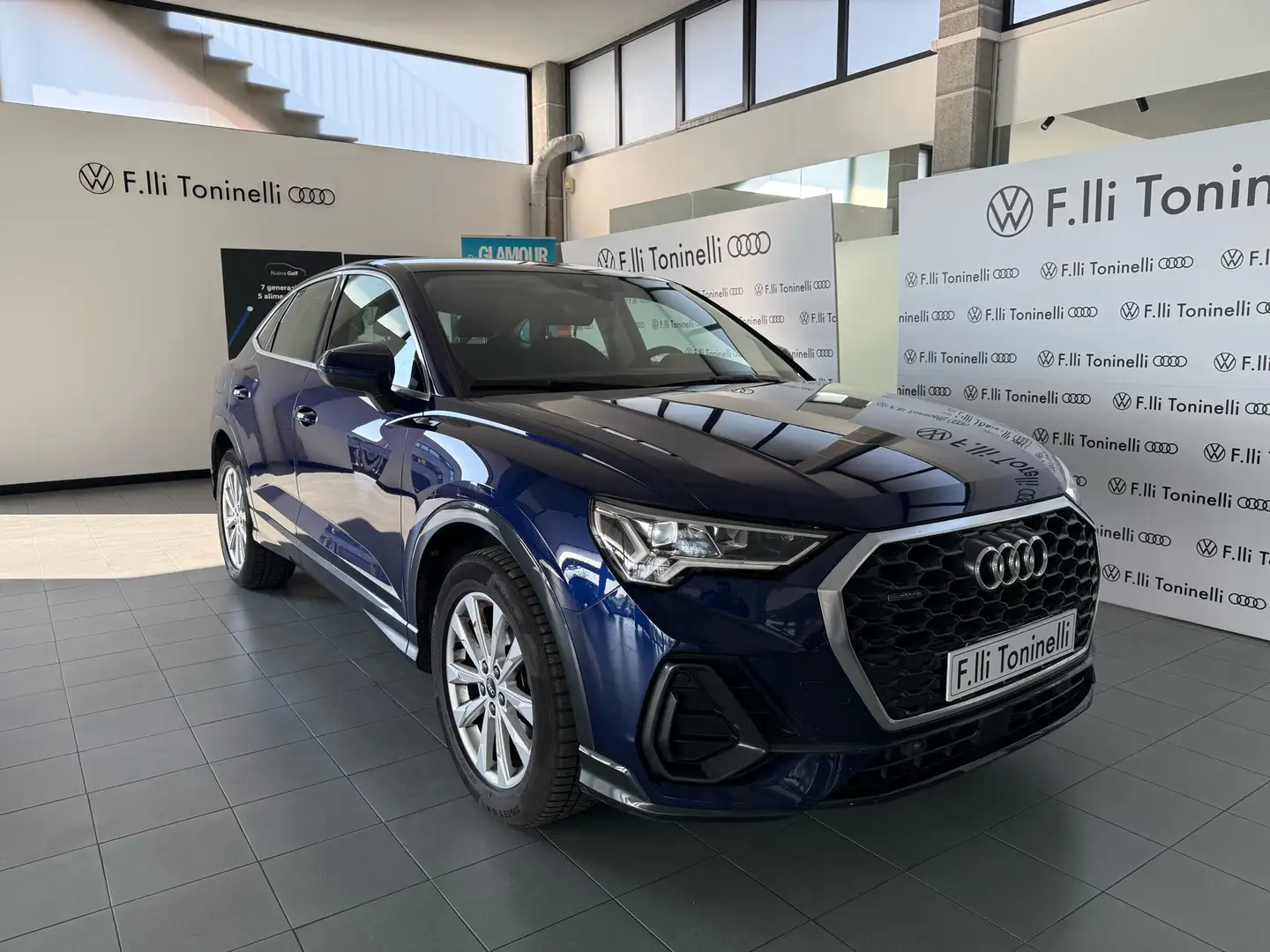Audi Q3 Sportback 35 2.0 tdi Business Plus s-tronic Blu/Azzurro - 1