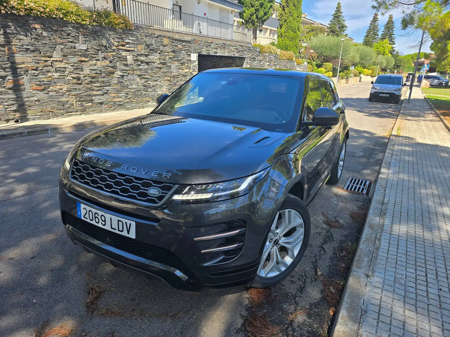 Land Rover Range Rover Evoque Range Rover Evoque 2.0 I4 MHEV R-Dynamic AWD Aut. 200 R-Dynamic Gris - 1