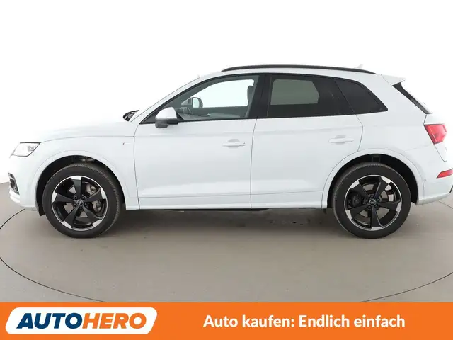 Audi Q5 view 3