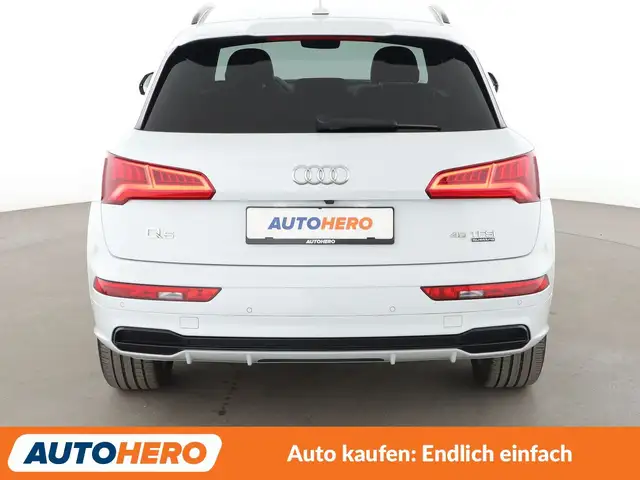 Audi Q5 view 5