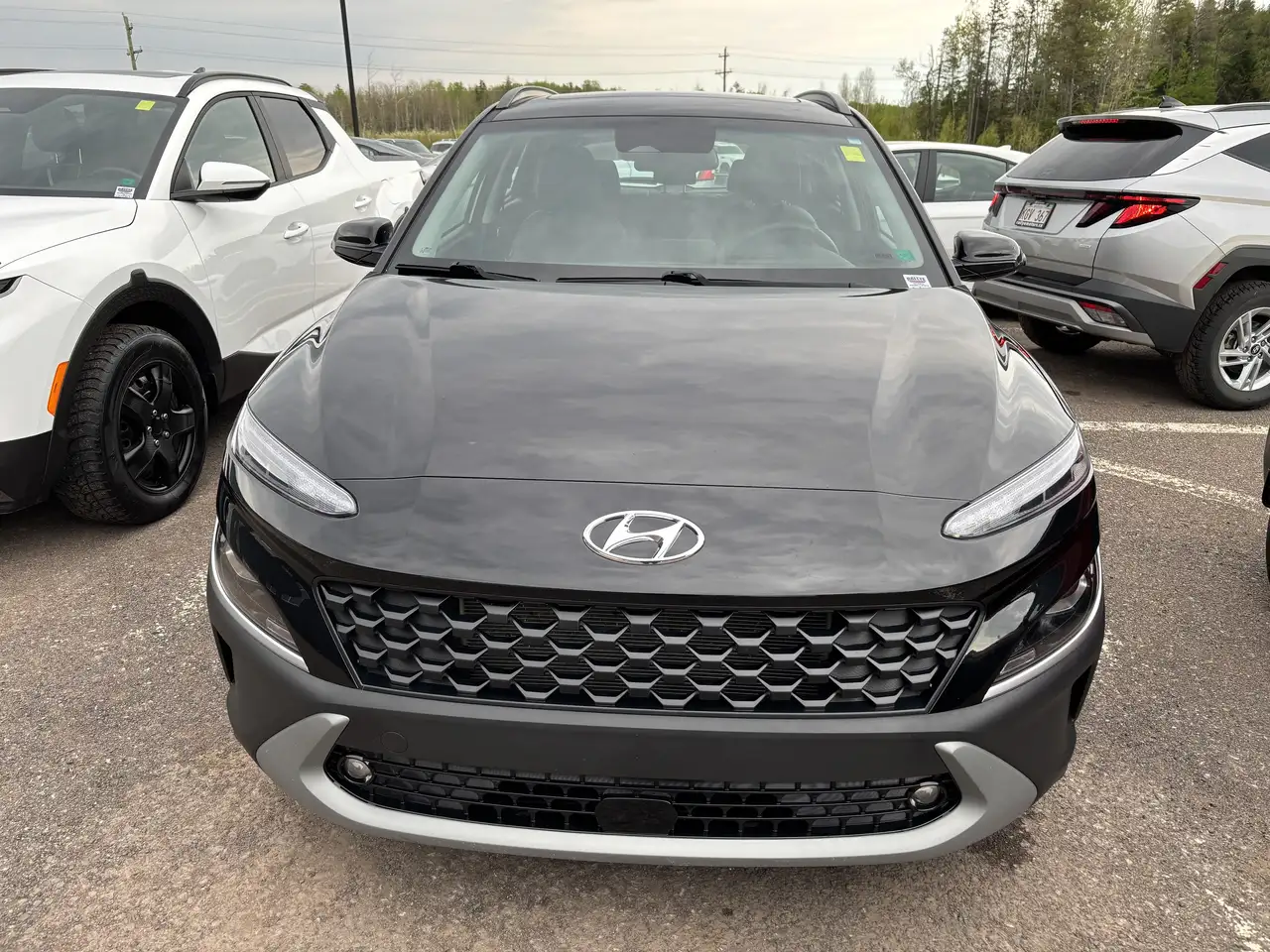 Hyundai KONA снимка Hyundai KONA