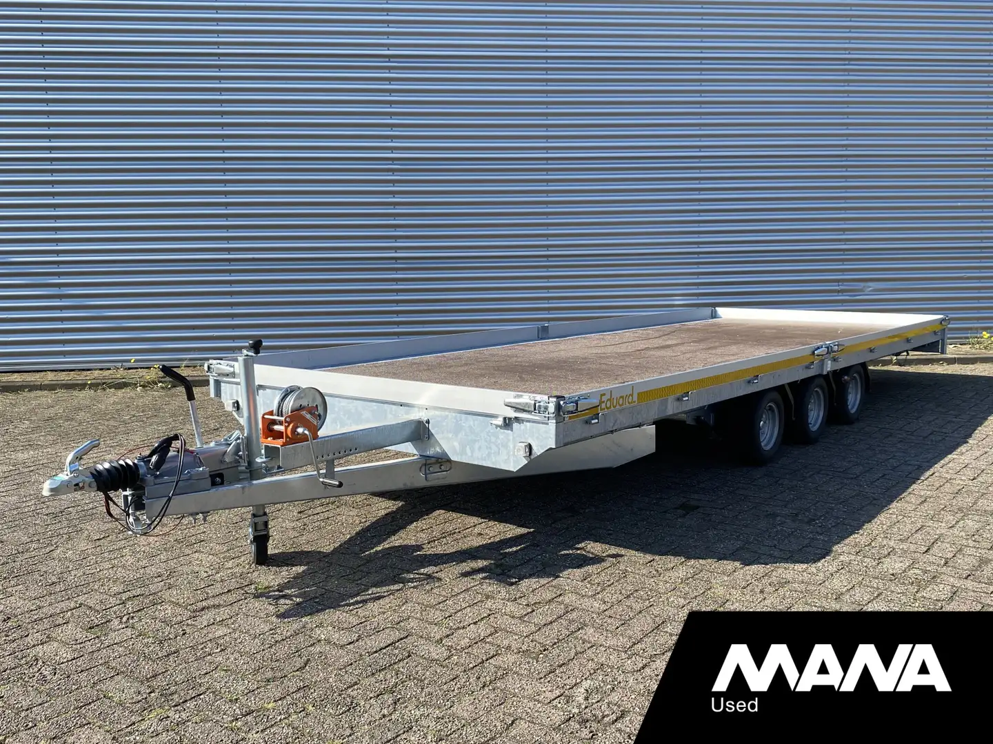 Eduard 6022 Plateau Multitransporter Autoambulance 3 - 1
