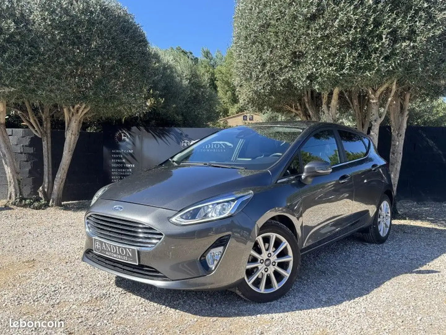 Ford Fiesta 1.0 ECOBOOST 100CH STOP&START TITANIUM 5P EURO6.2 Gris - 1
