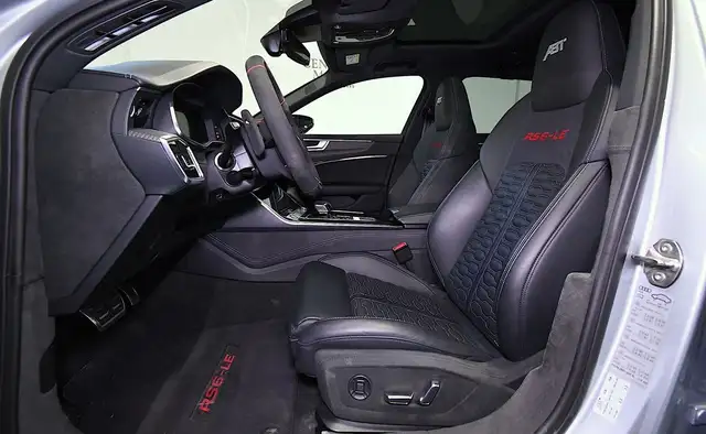 Audi RS6 view 10