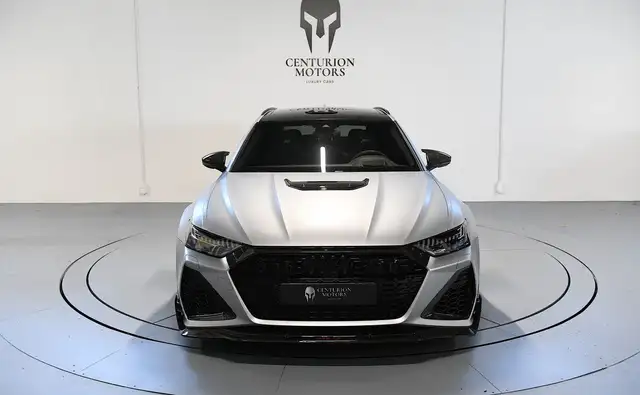 Audi RS6 view 2