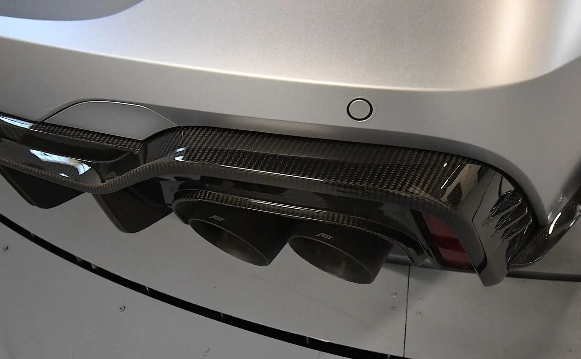 아우디 RS6 4.0 TFSI 2024 회색 사진 8