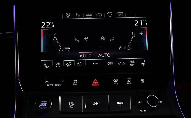 Audi RS6 view 14