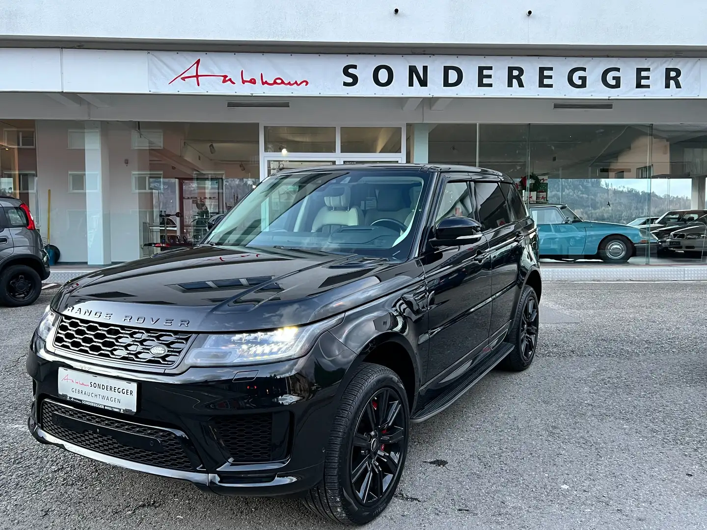 Land Rover Range Rover Sport 2,0 Si4 PHEV AWD HSE Dynamic Zwart - 1