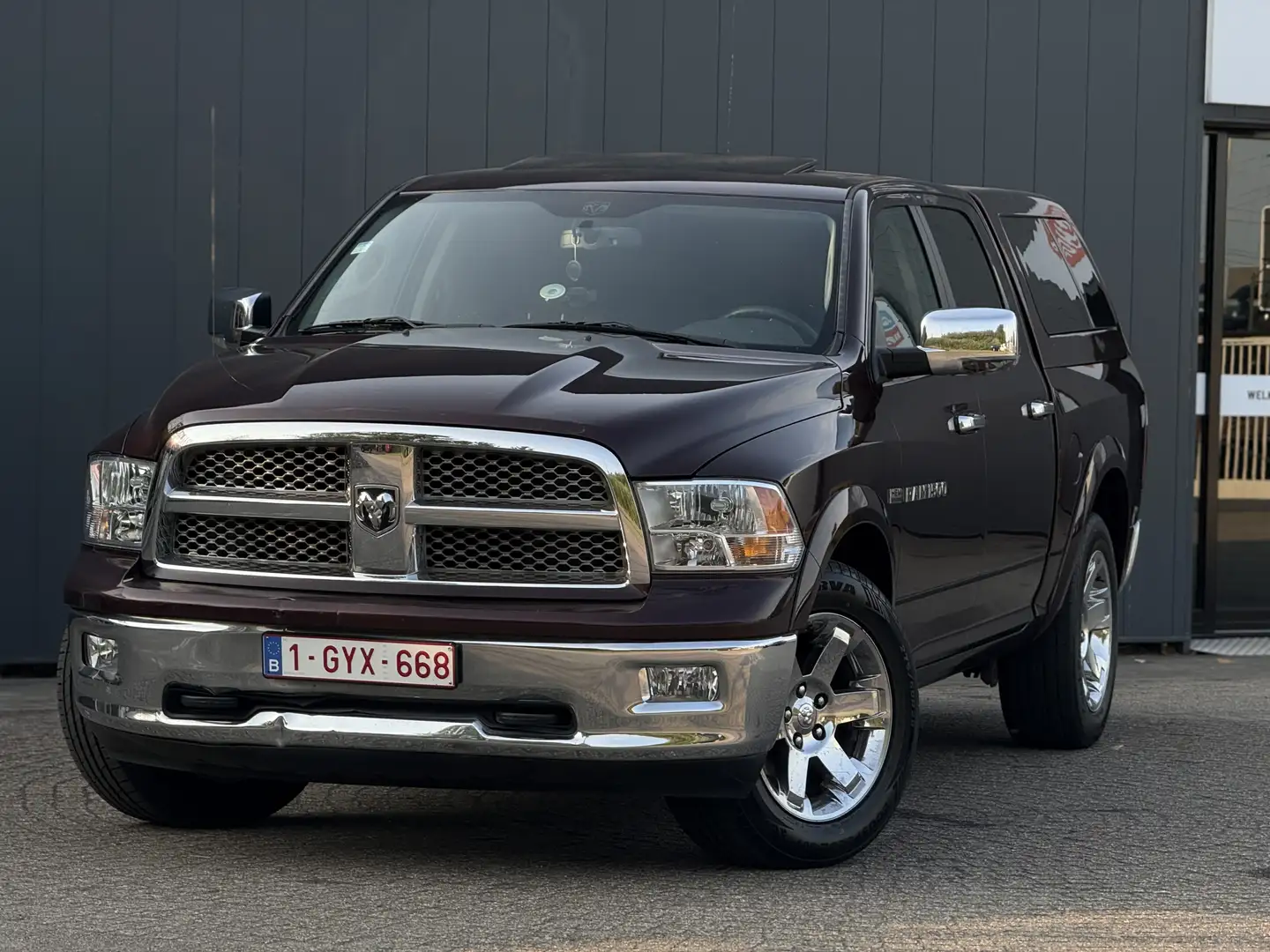 Dodge RAM dodge ram 1500 hemi Rouge - 2