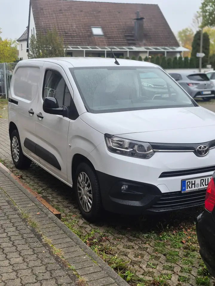 Toyota Proace City