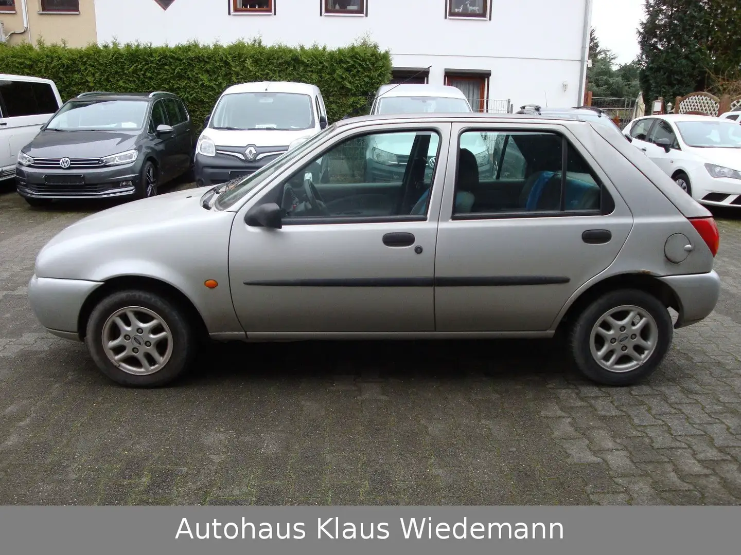 Ford Fiesta 1.25 Style - 20.Hd./orig. 87 TKM Silber - 2