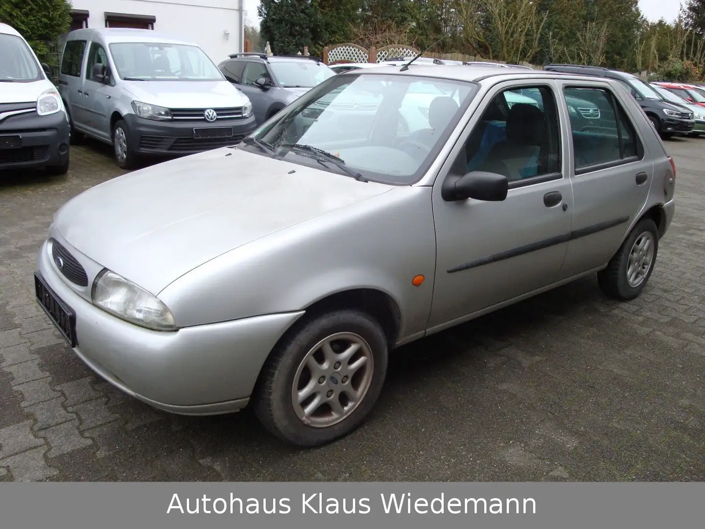 Ford Fiesta 1.25 Style - 20.Hd./orig. 87 TKM Silber - 1