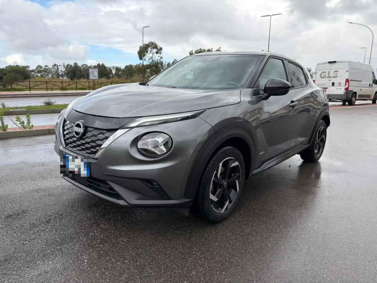 Nissan Juke 1.6 HEV N-Connecta Grigio - 1