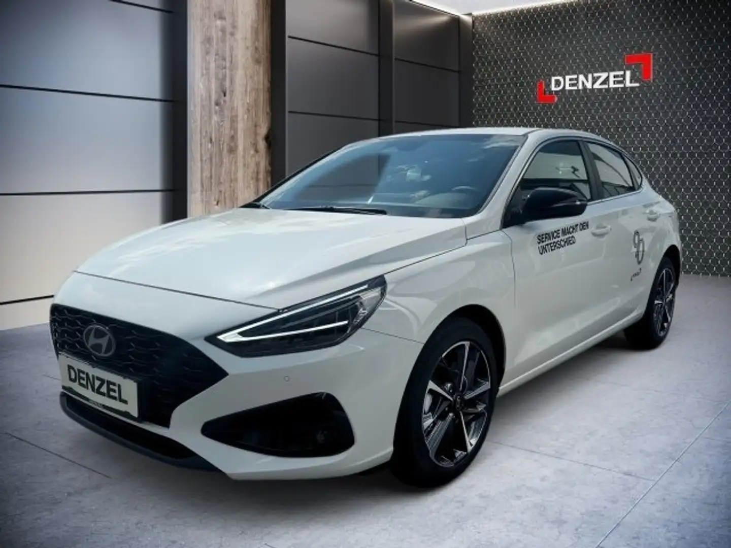 Hyundai i30 Fastback - PD GO Plus 1.5 TGDI DCT 48V Blanco - 1