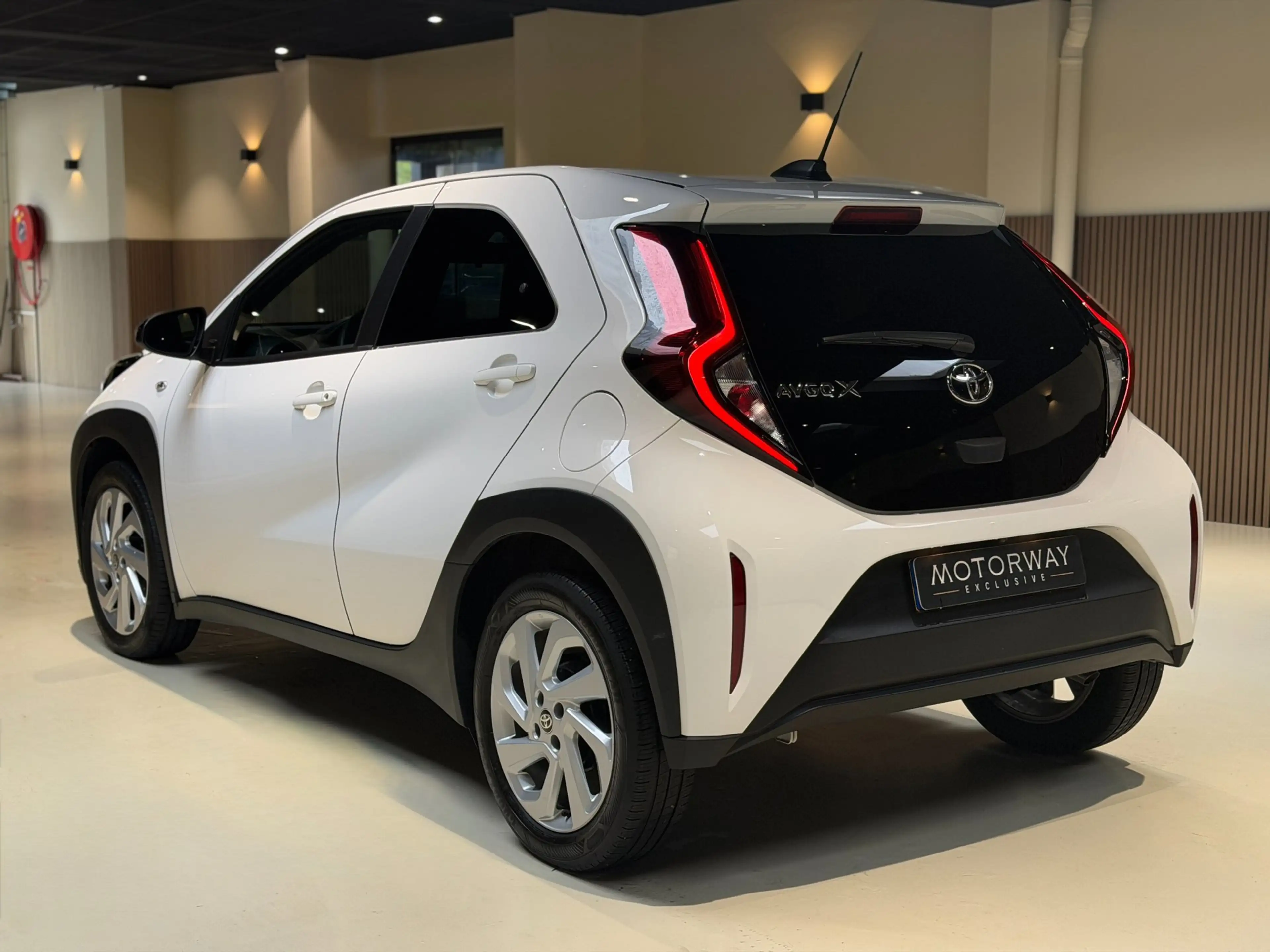 Toyota Aygo X 1.0 VVT-i MT Playi|Carplay|Camera| Airco|Acc|Fabri — photo 6