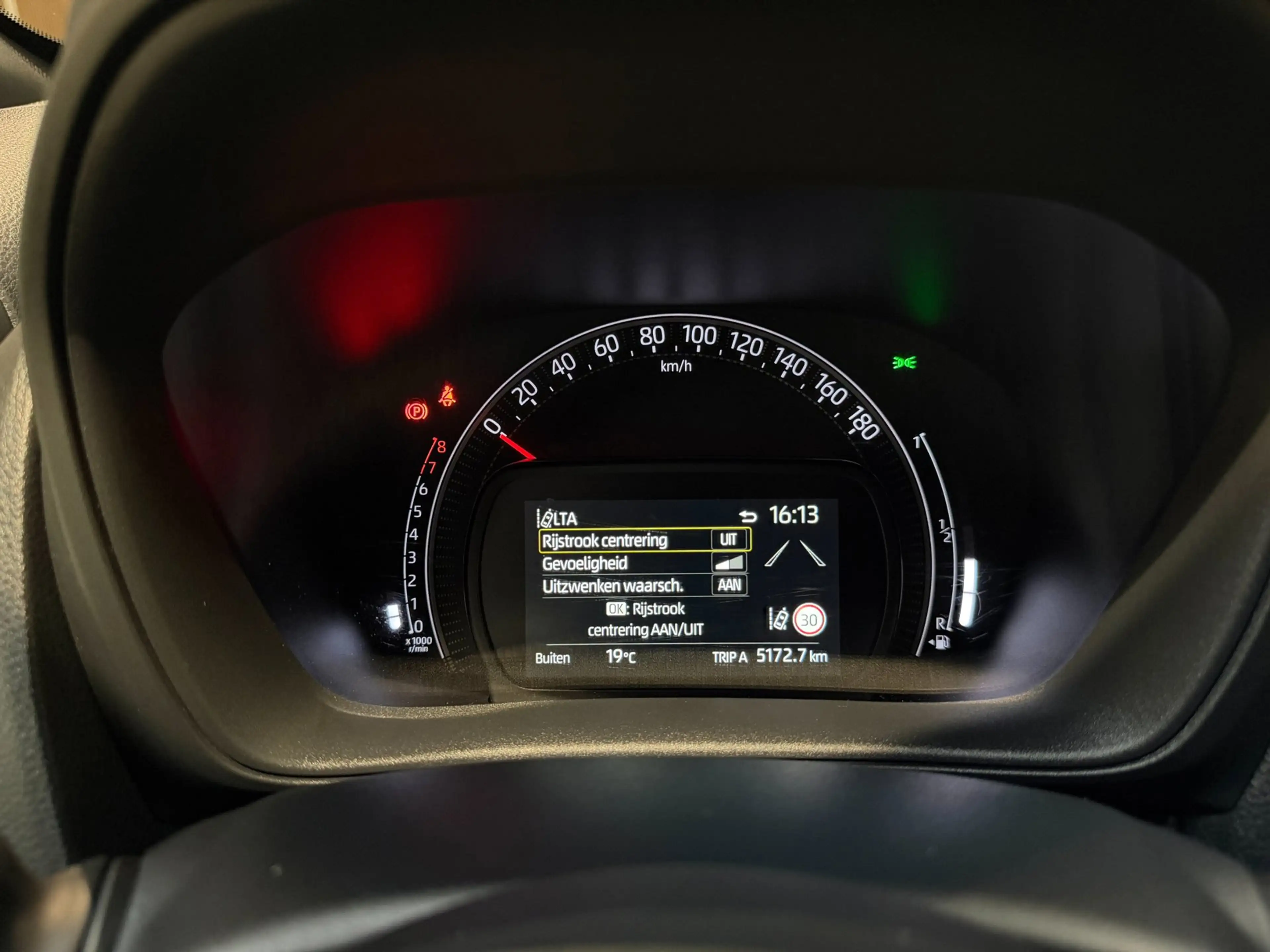 Toyota Aygo X 1.0 VVT-i MT Playi|Carplay|Camera| Airco|Acc|Fabri — photo 28