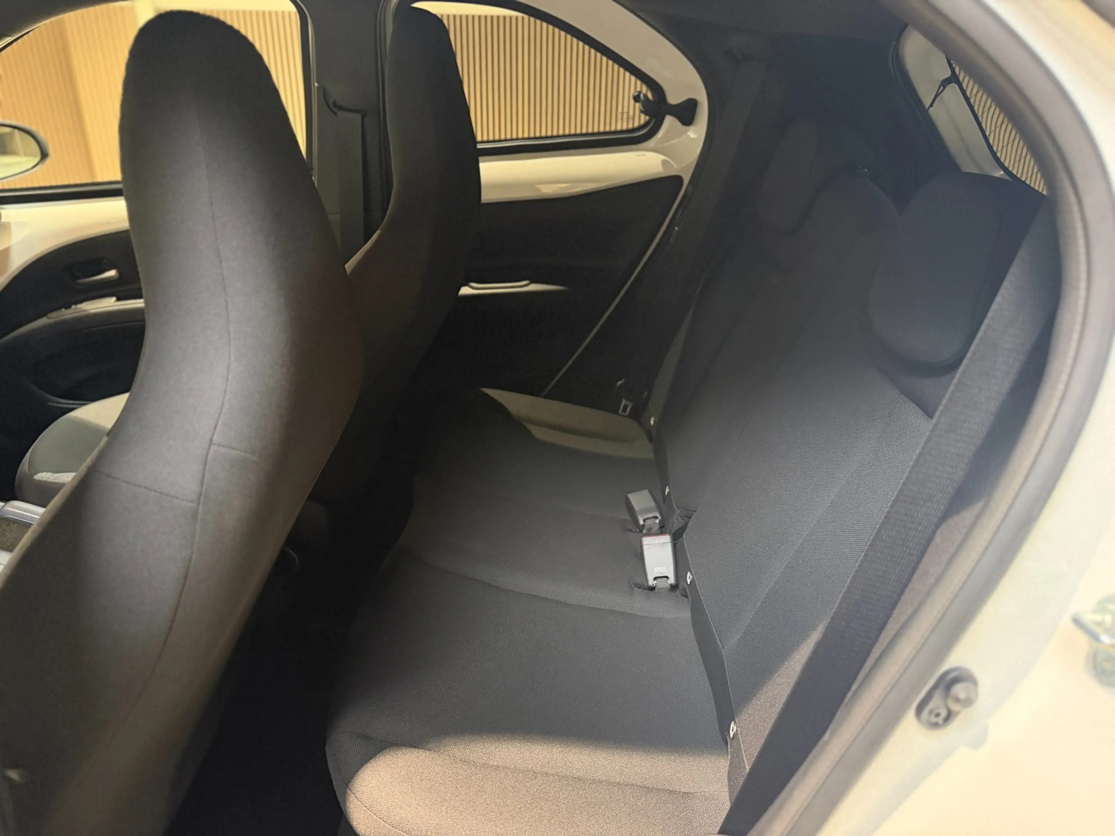Toyota Aygo X 1.0 VVT-i MT Playi|Carplay|Camera| Airco|Acc|Fabri — photo 37