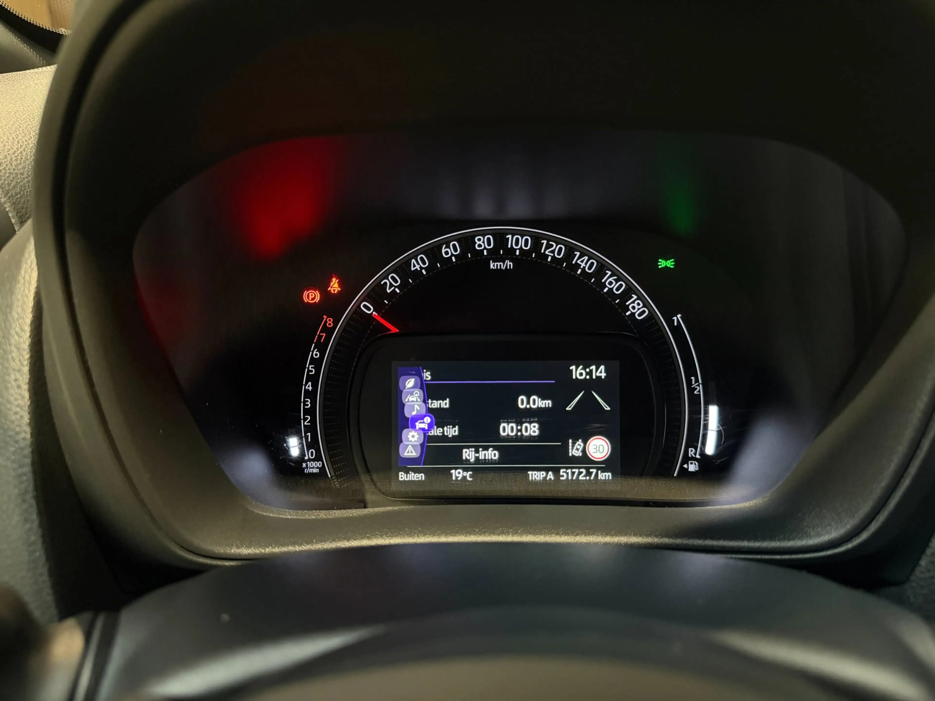 Toyota Aygo X 1.0 VVT-i MT Playi|Carplay|Camera| Airco|Acc|Fabri — photo 27