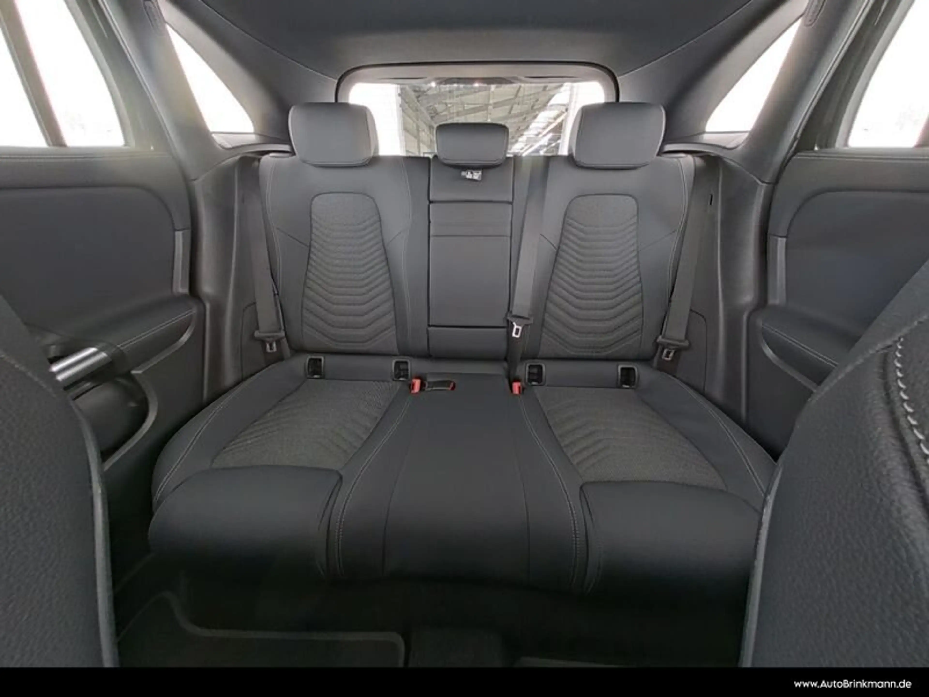 Mercedes-Benz EQA 250 EQA 250+ AHK/LED/KAMERA/TOTW/SPURH/ADVANCED SHZ — photo 8
