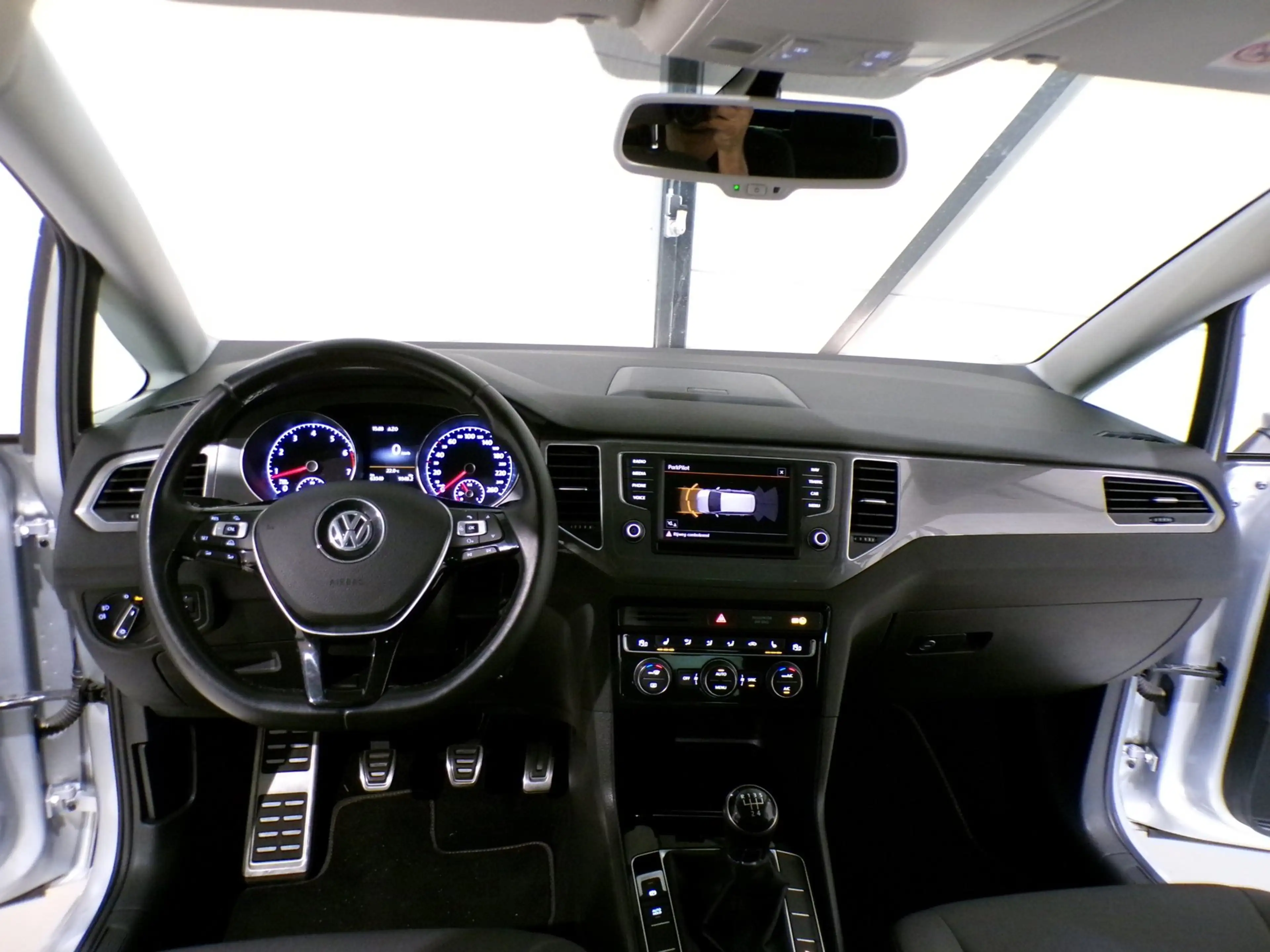 Volkswagen Golf Sportsvan 1.2 TSI 140PK Highline Allstar Stoelverwarming App — photo 11