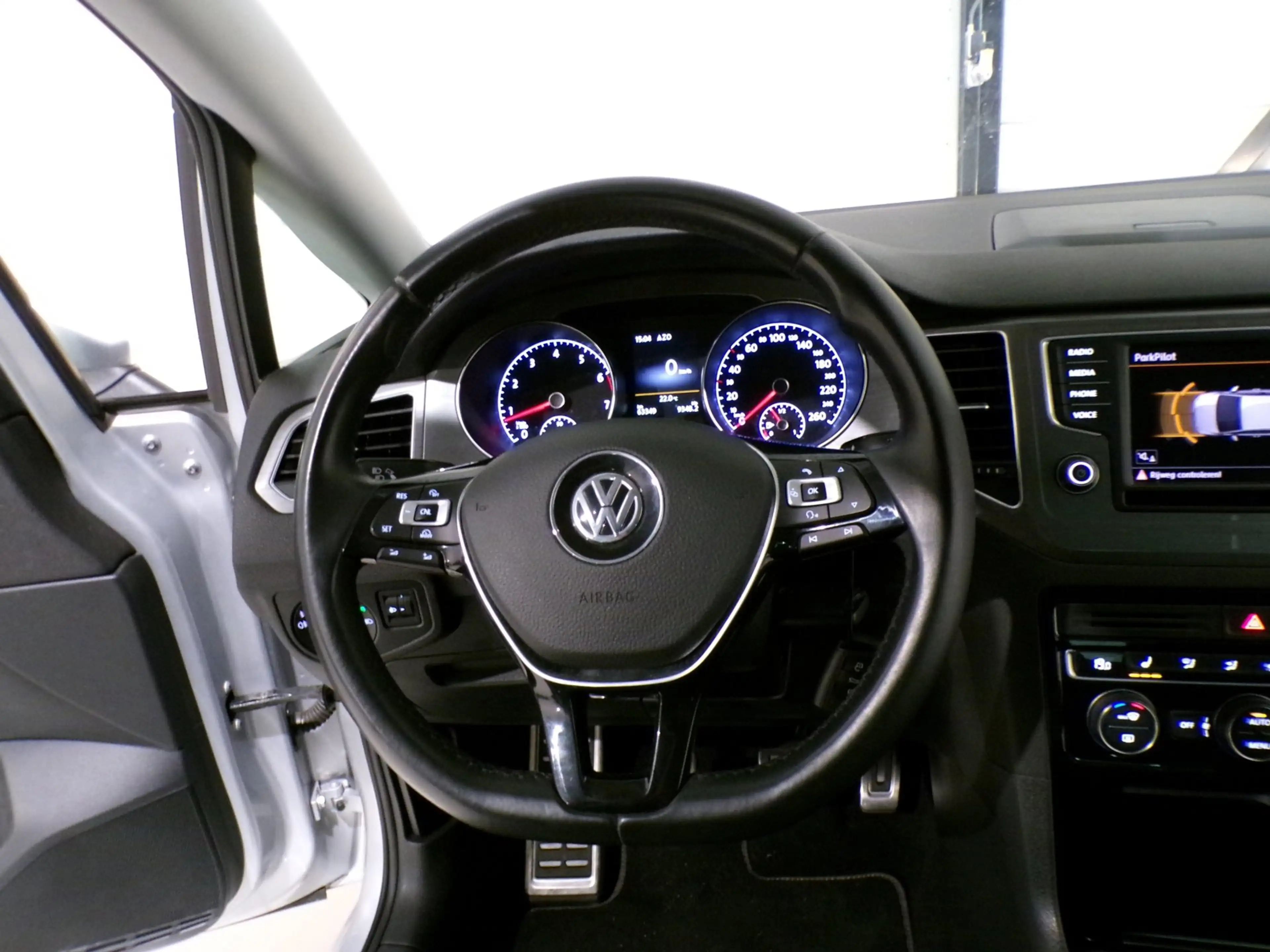 Volkswagen Golf Sportsvan 1.2 TSI 140PK Highline Allstar Stoelverwarming App — photo 12