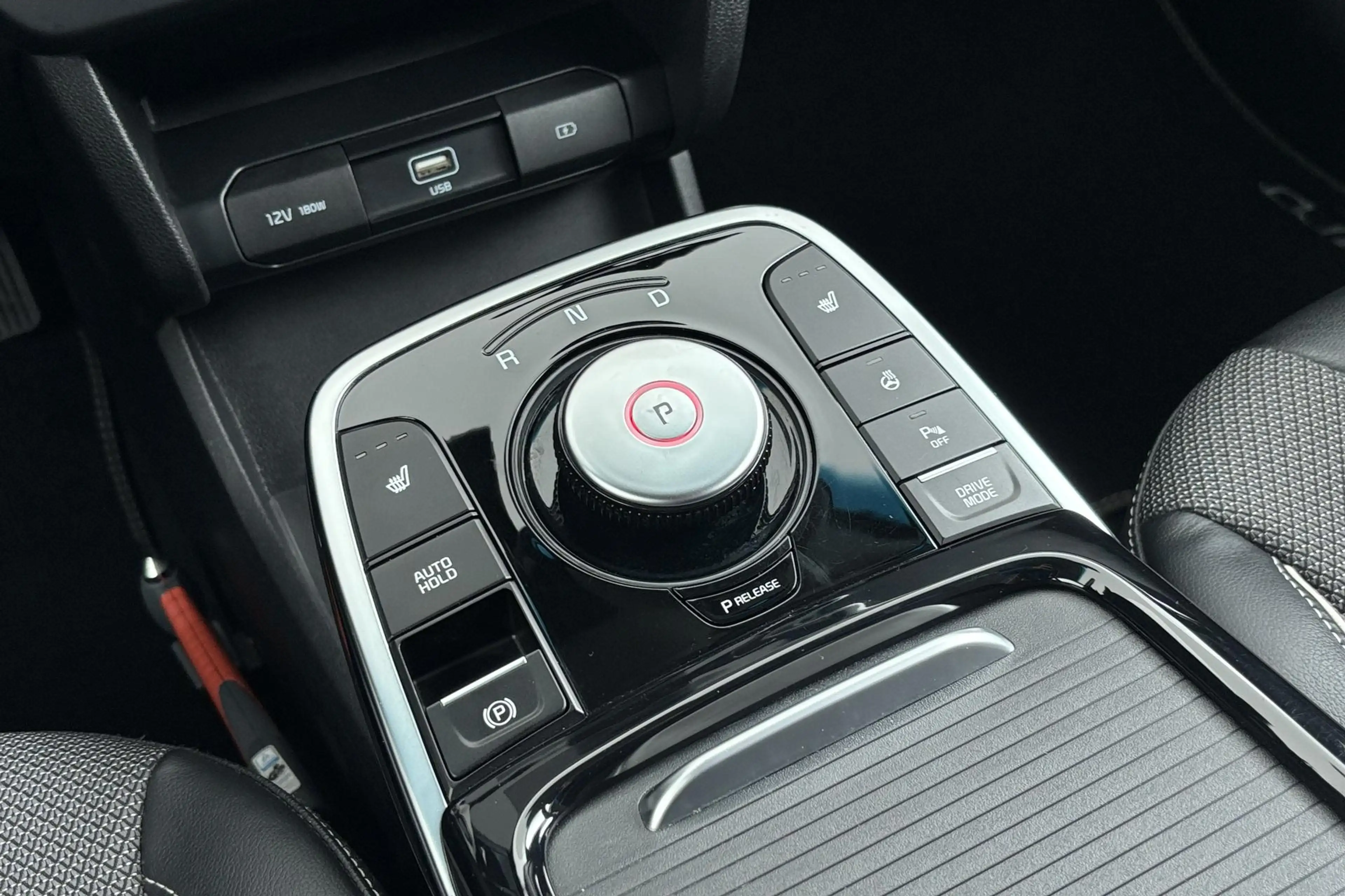 Kia e-Niro Edition 64 kWh Volledig elektrisch rijden met alle — photo 19
