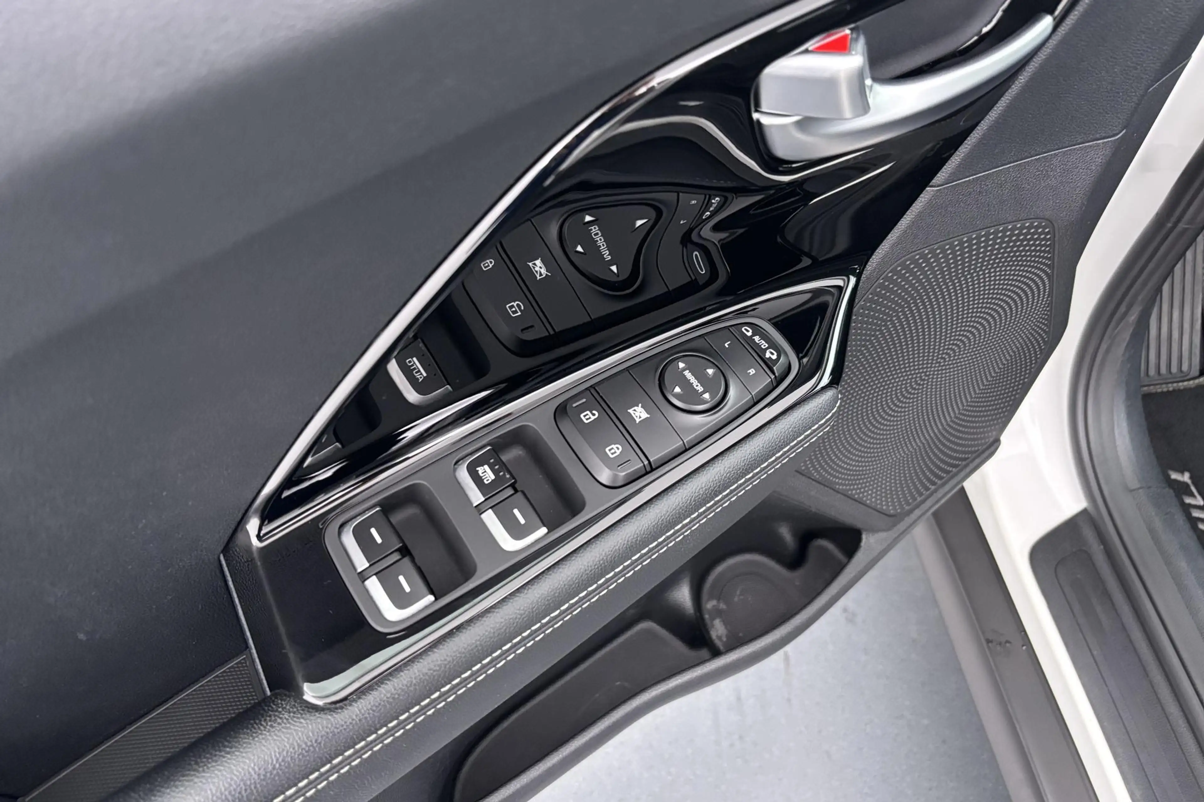 Kia e-Niro Edition 64 kWh Volledig elektrisch rijden met alle — photo 26