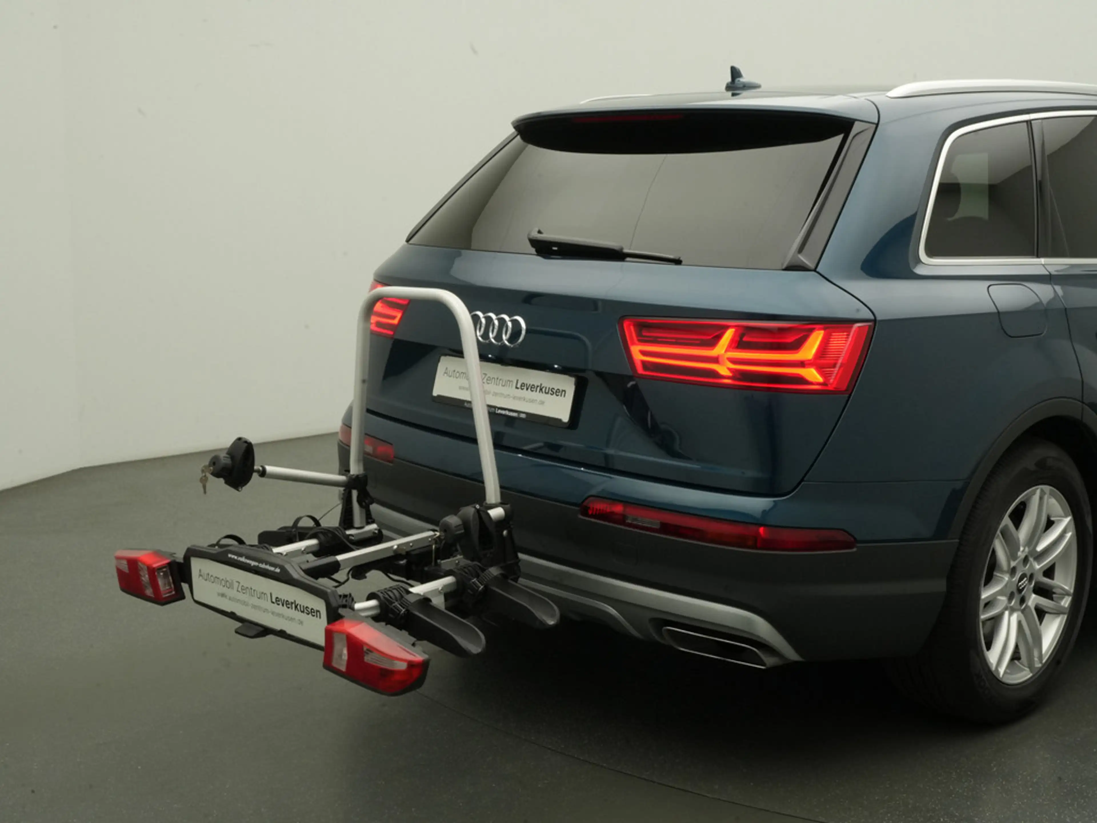 Audi Q7 45 quattro ACC PANO NAVI AHK LUFT KAM LED — photo 4