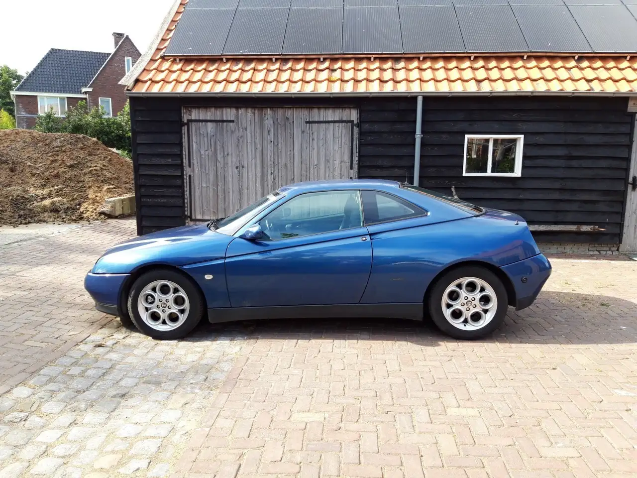 Alfa Romeo GTV 2.0 V6 turbo, foto 3