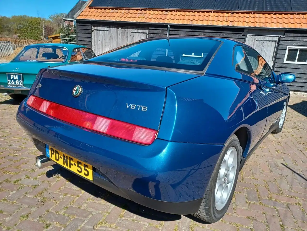Alfa Romeo GTV 2.0 V6 turbo, foto 4