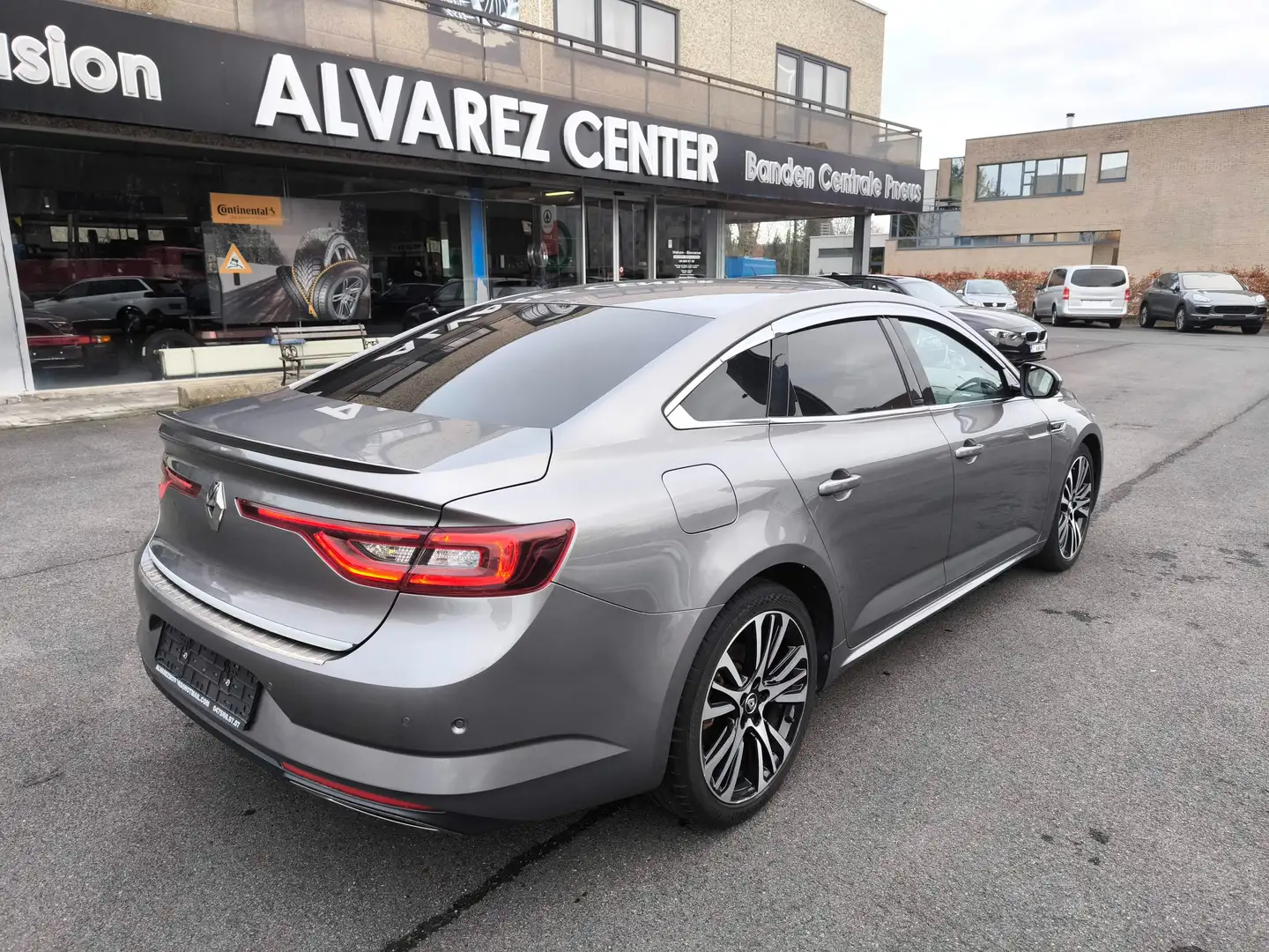 Renault Talisman 1.6 dCi Initiale Paris (4 control) Mod 2016 Beige - 1