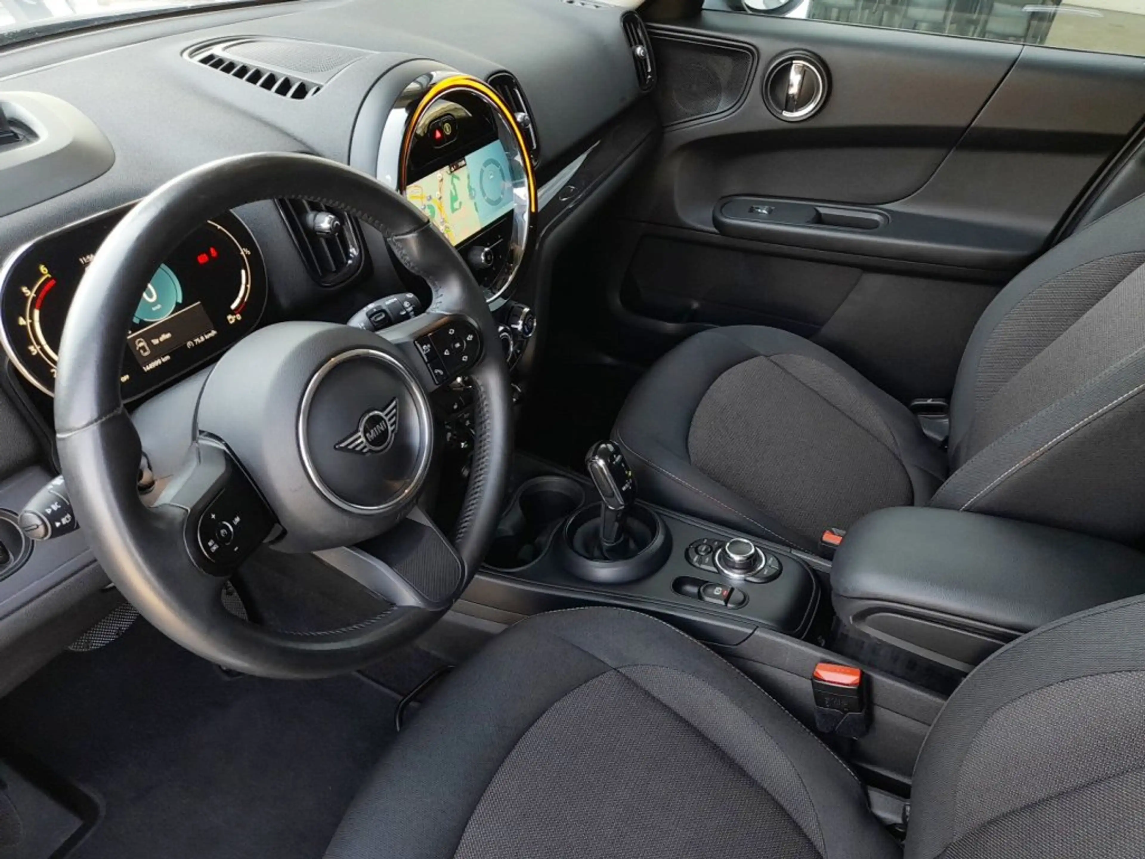 MINI Countryman C OOPER D Aut. *ADAP LED / NAVI / AHV & KAMERA / HEAD-UP / DRIVING- & PARKASS. / SITZHEIZUNG* — photo 10