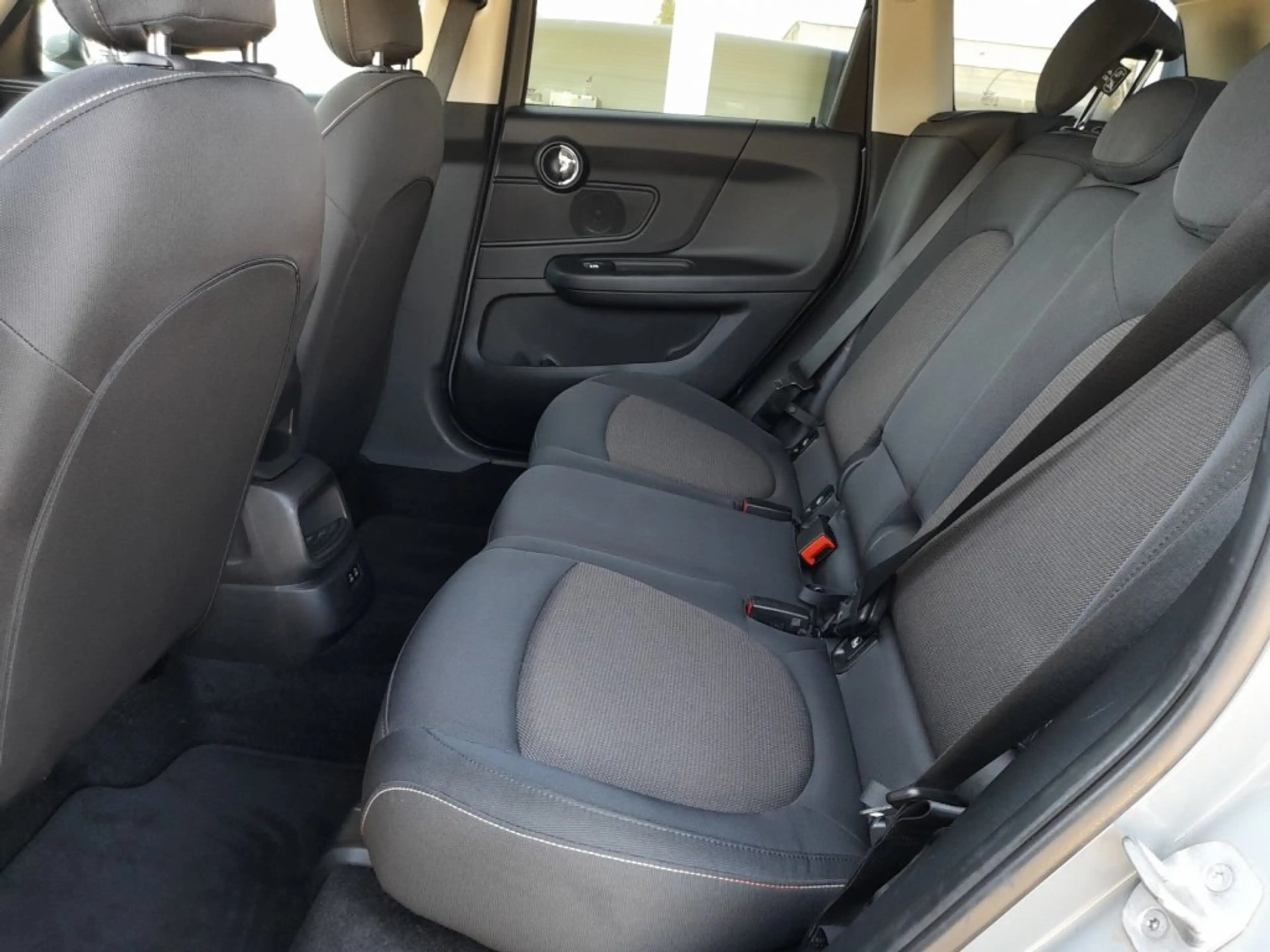 MINI Countryman C OOPER D Aut. *ADAP LED / NAVI / AHV & KAMERA / HEAD-UP / DRIVING- & PARKASS. / SITZHEIZUNG* — photo 12