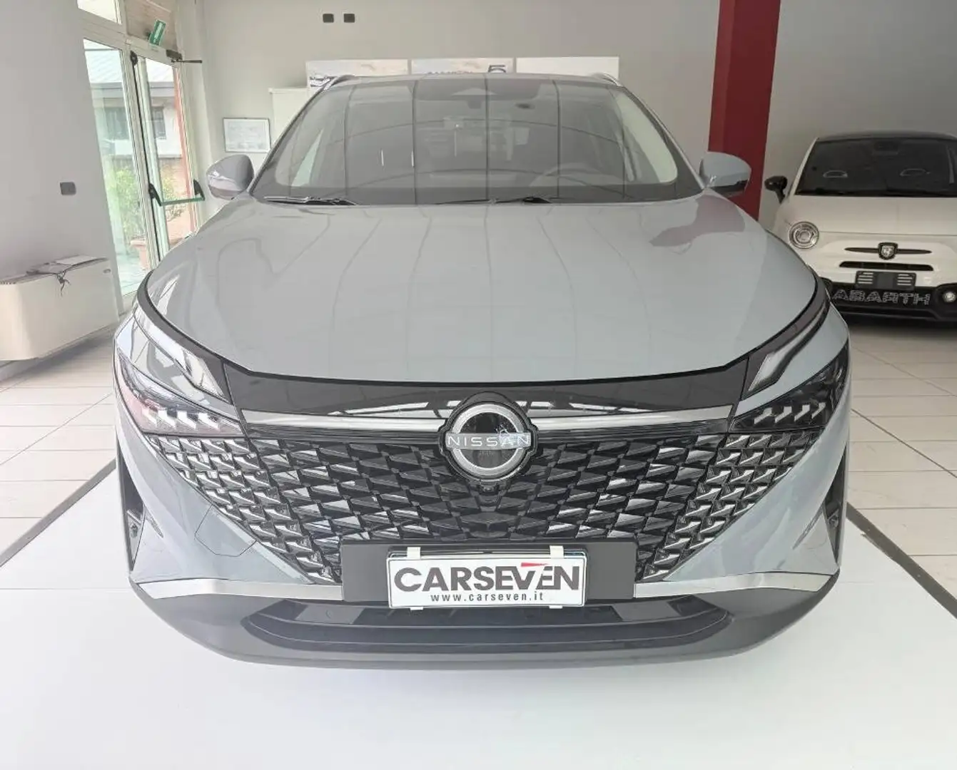 Nissan Qashqai 1.3 mhev N-Connecta 2wd 158cv xtronic Gris - 2