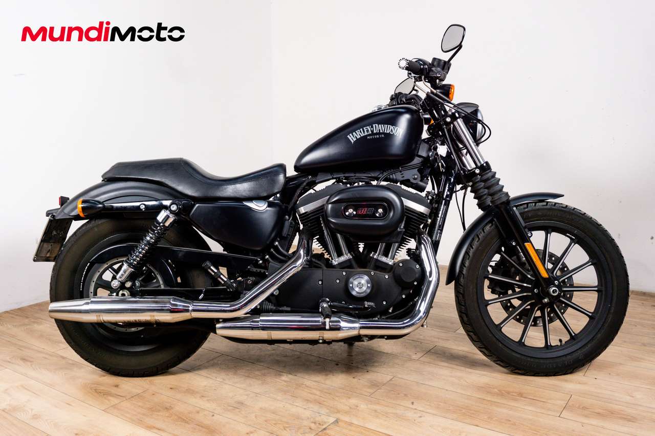Harley-Davidson Sportster 883