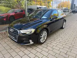Audi A3 sport*PDC*STRONIC*AUTOM.*ALLWETTER*2ZONENKLIMA*SPT