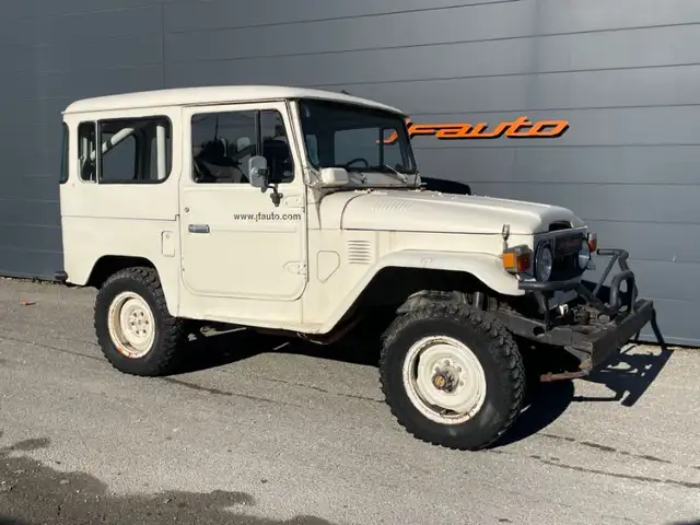 Toyota Land Cruiser BJ 40