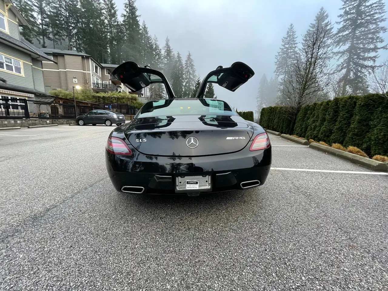 Mercedes-Benz SLS снимка Mercedes-Benz SLS
