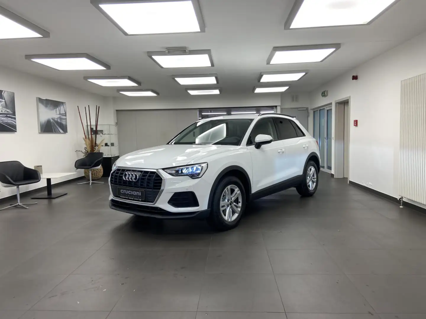 Audi Q3 35 TDI 150 CV / 110 kW(ch) S tronic Blanc - 1