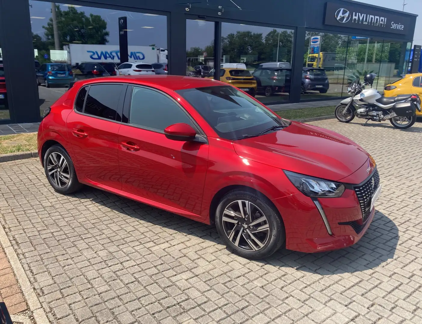 Peugeot 208 PureTech 100 Stop&Start 5 porte Allure Rosso - 2