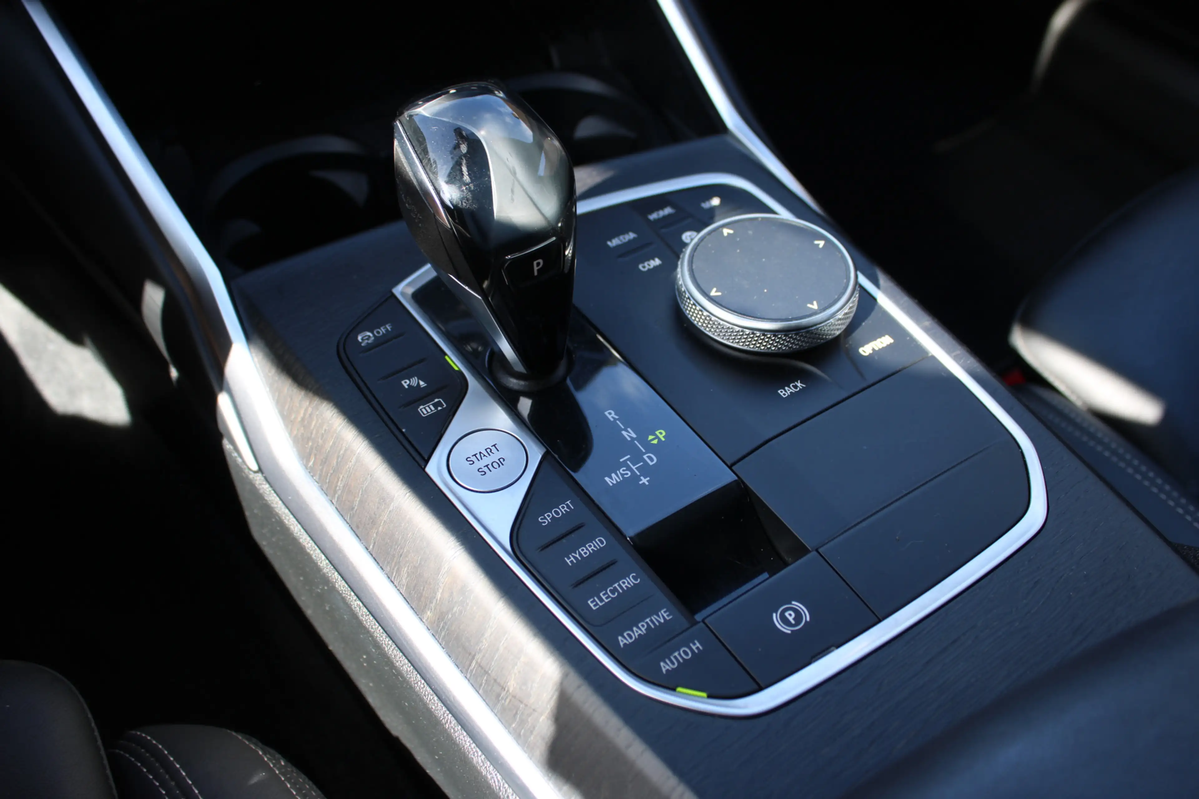 BMW 330 3-serie Touring 330e xDrive High Executive M-SPORT — photo 9
