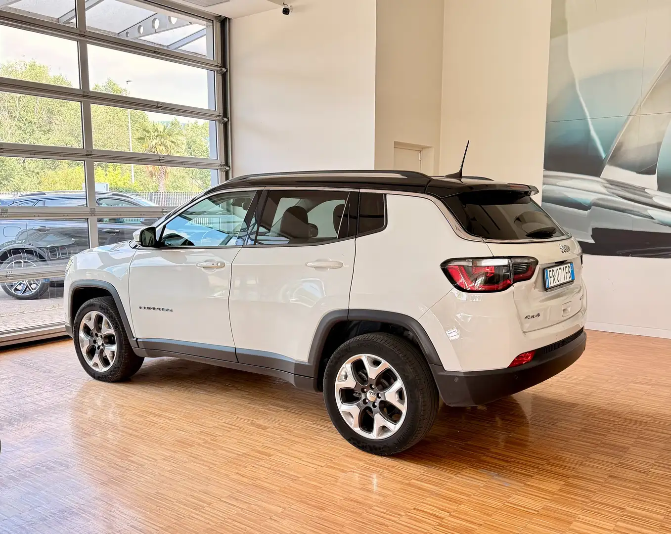 Jeep Compass Compass 2.0 mjt Limited 4wd 140cv Blanc - 1